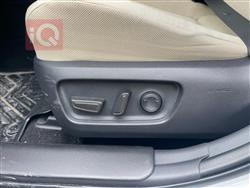 تۆیۆتا کامری